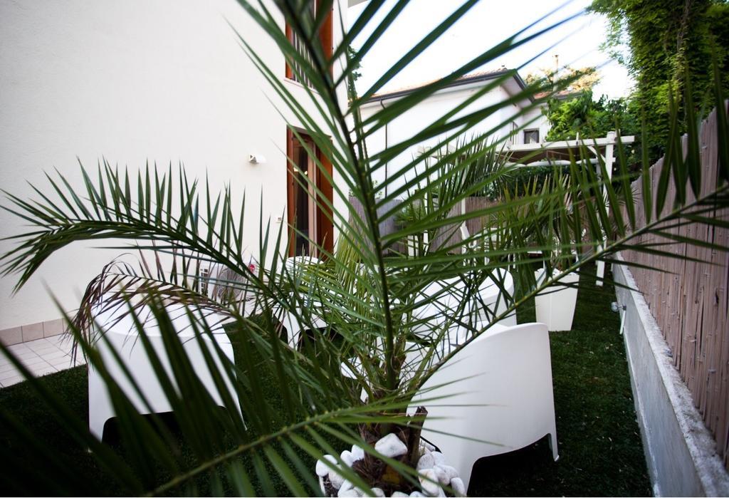 Casa Mia Apartment Desenzano del Garda Exterior photo